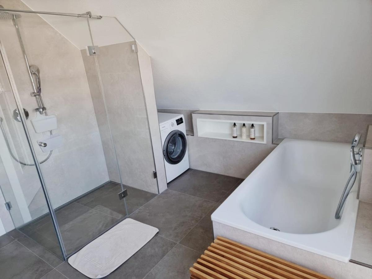 Stadtnahe Komfortferienwohnung Fuer Familien Und Geschaeftsreisende Хильдесхайм Экстерьер фото